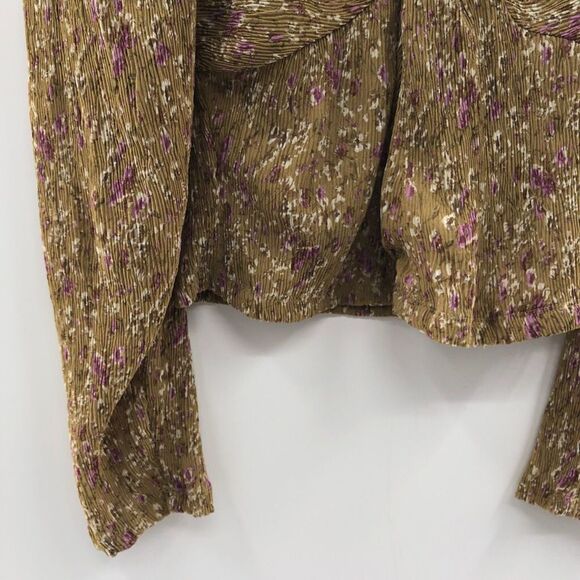 ASTR THE LABEL Twist Front ‎ Mustard Floral Top  M - Picture 3 of 10